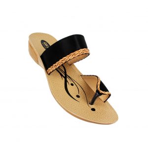 Womens Daily Wear Heeled Chappal With Side Cover Toe Ring And Eligent Design Black 2937